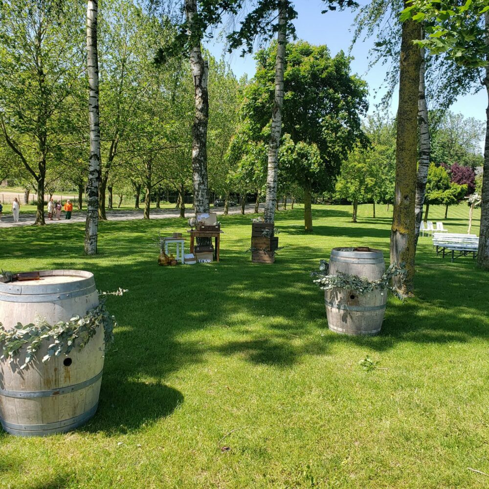 Cérémonie dans les jardins d'extérieur